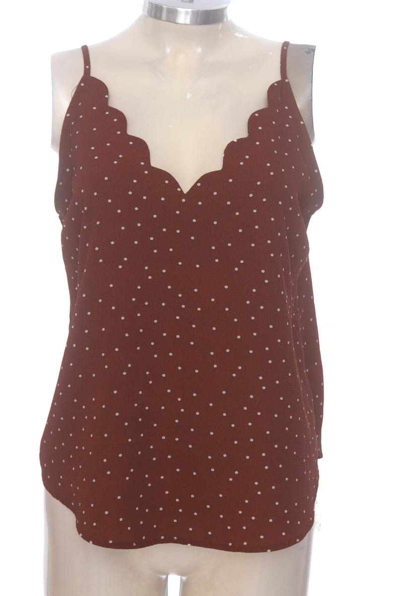 Top / Camiseta color Café - E&M