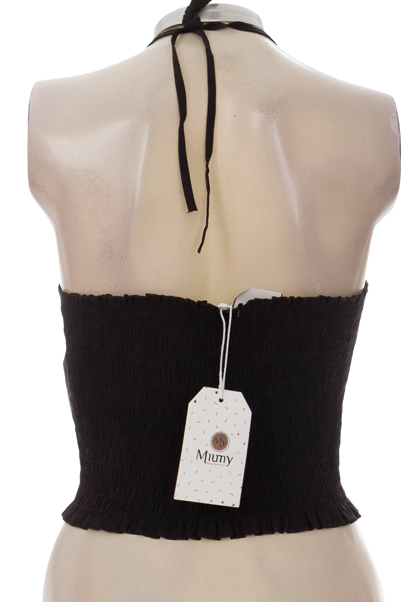 Top / Camiseta color Negro - Miumy