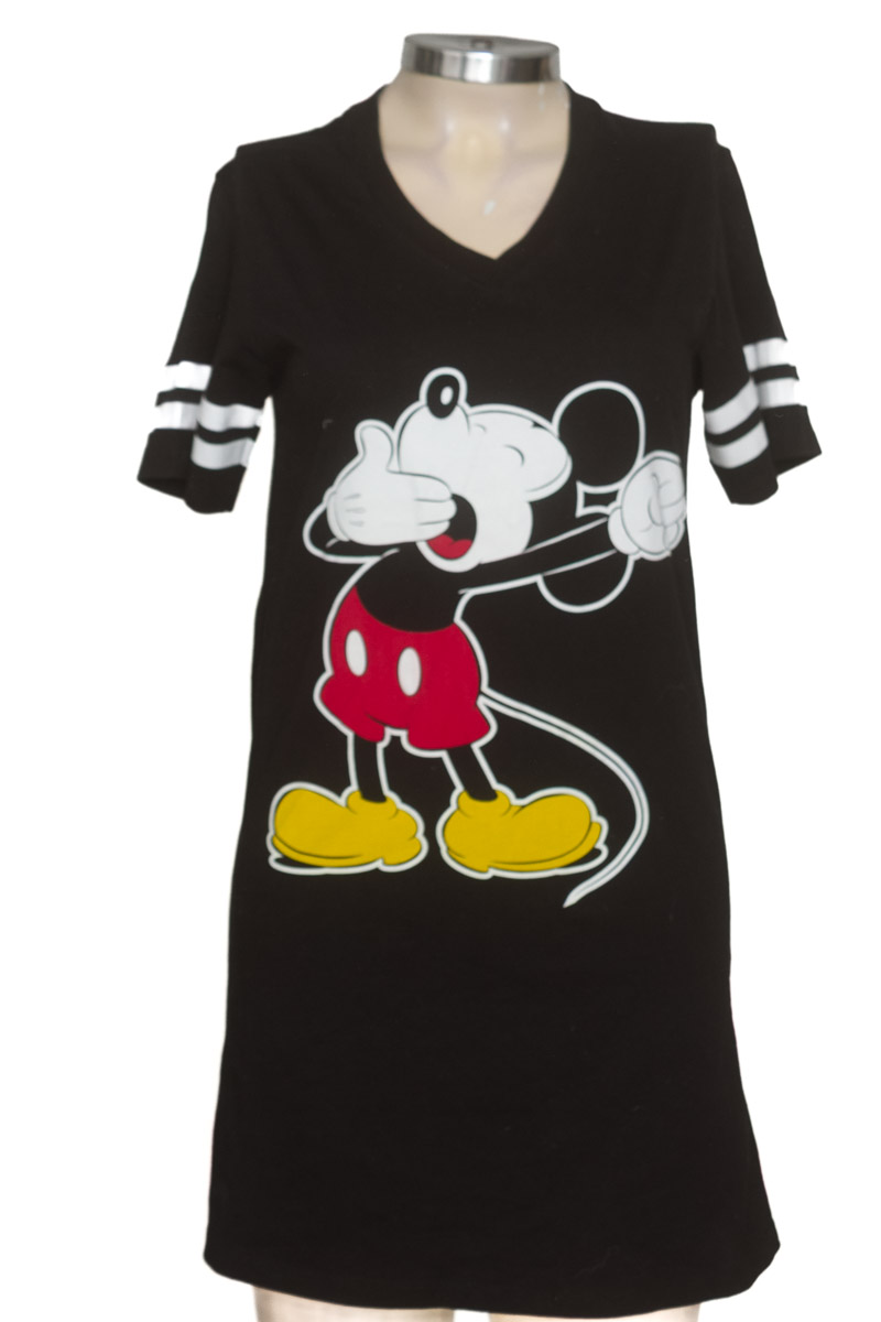 Vestido / Enterizo color Negro - Closeando