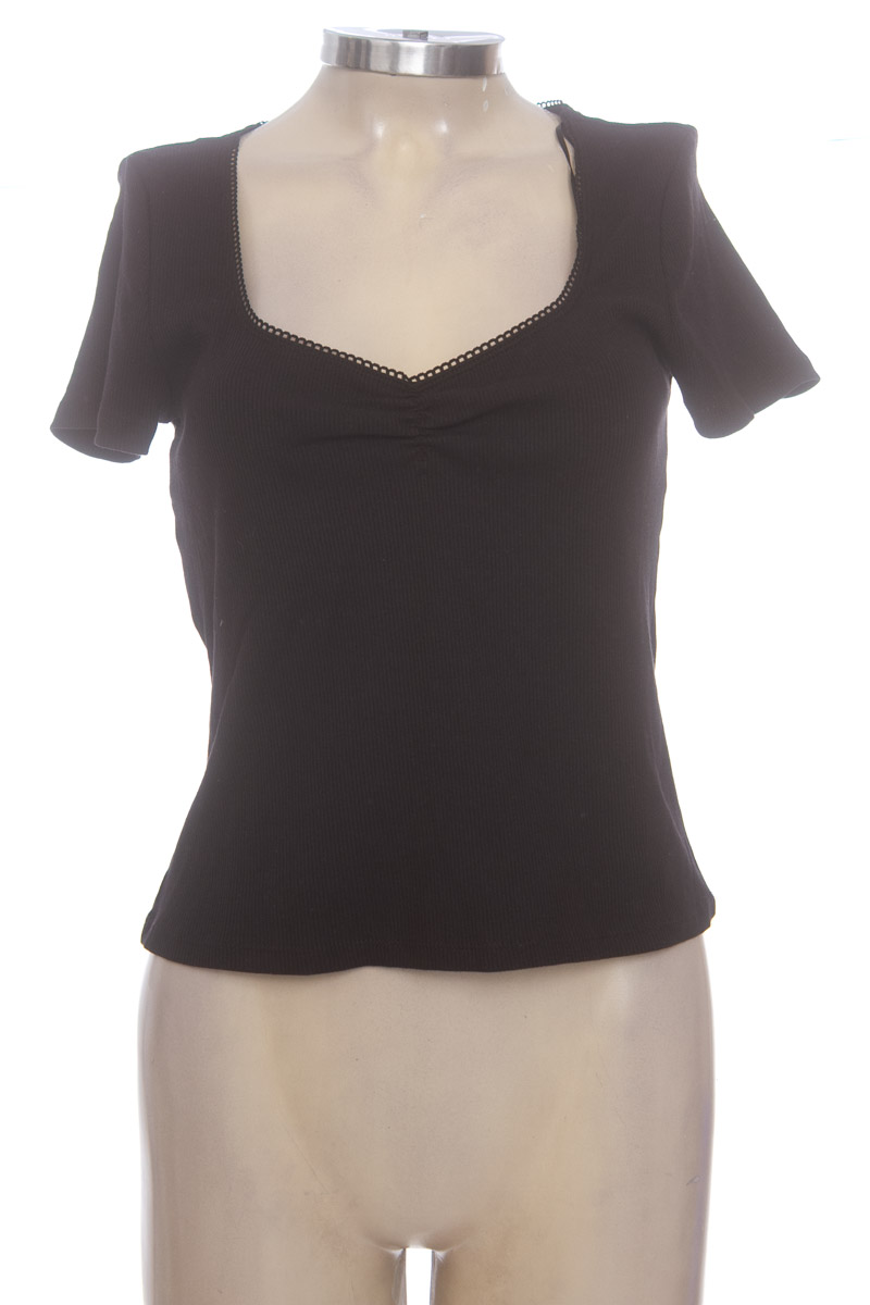 Top / Camiseta color Negro - Divided by H&M