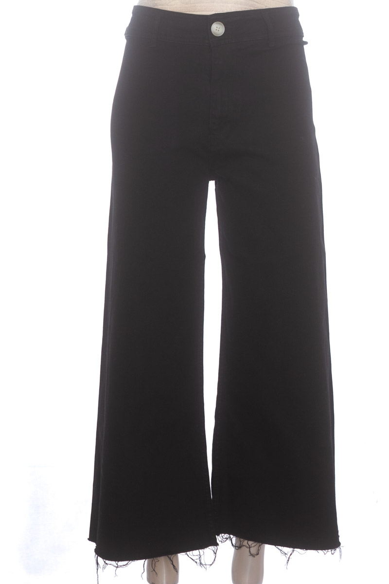 Pantalones color Negro - Basement
