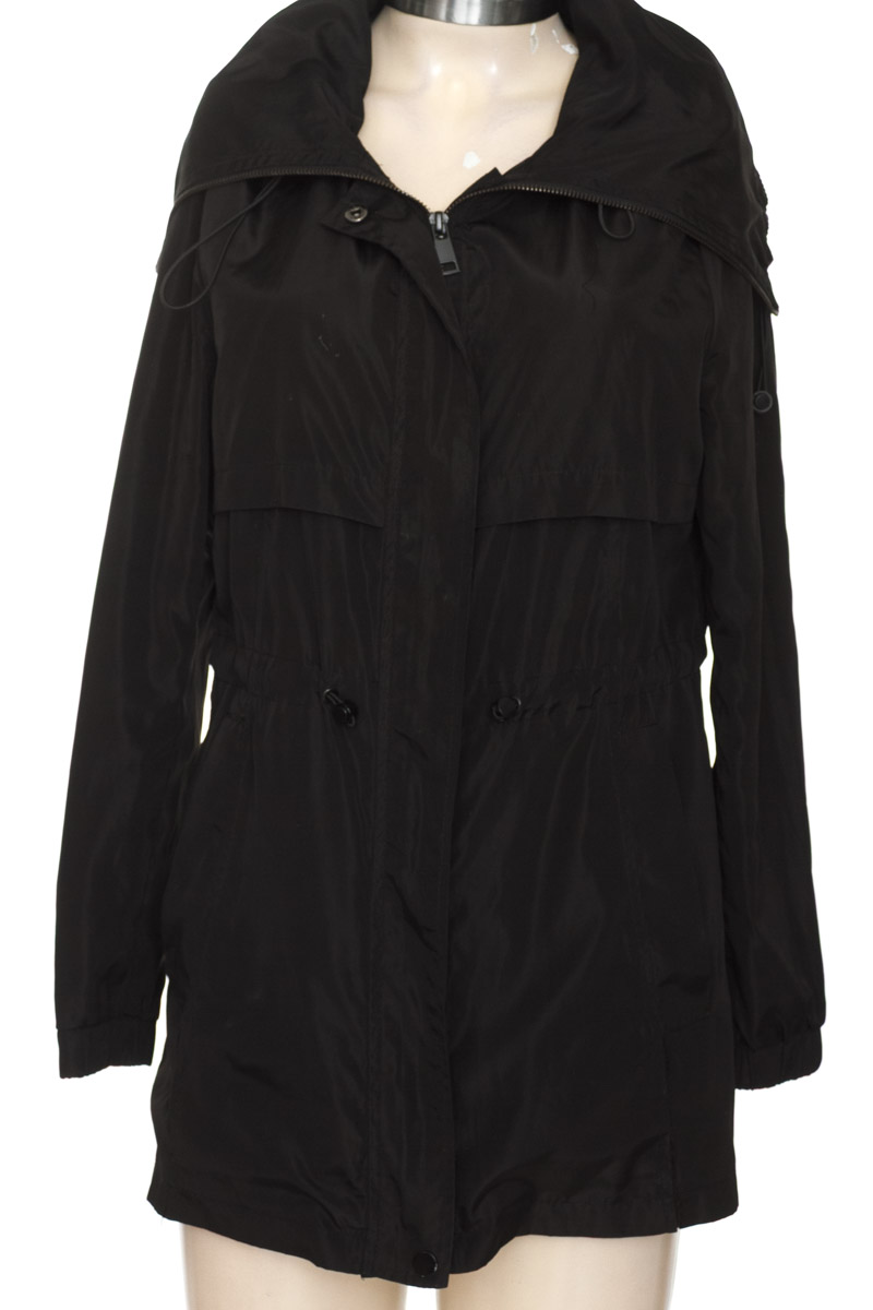 Chaqueta / Abrigo color Negro - NAF NAF