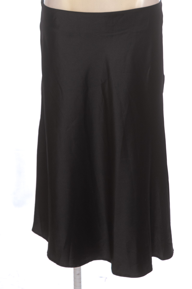 Falda color Gris - Closeando