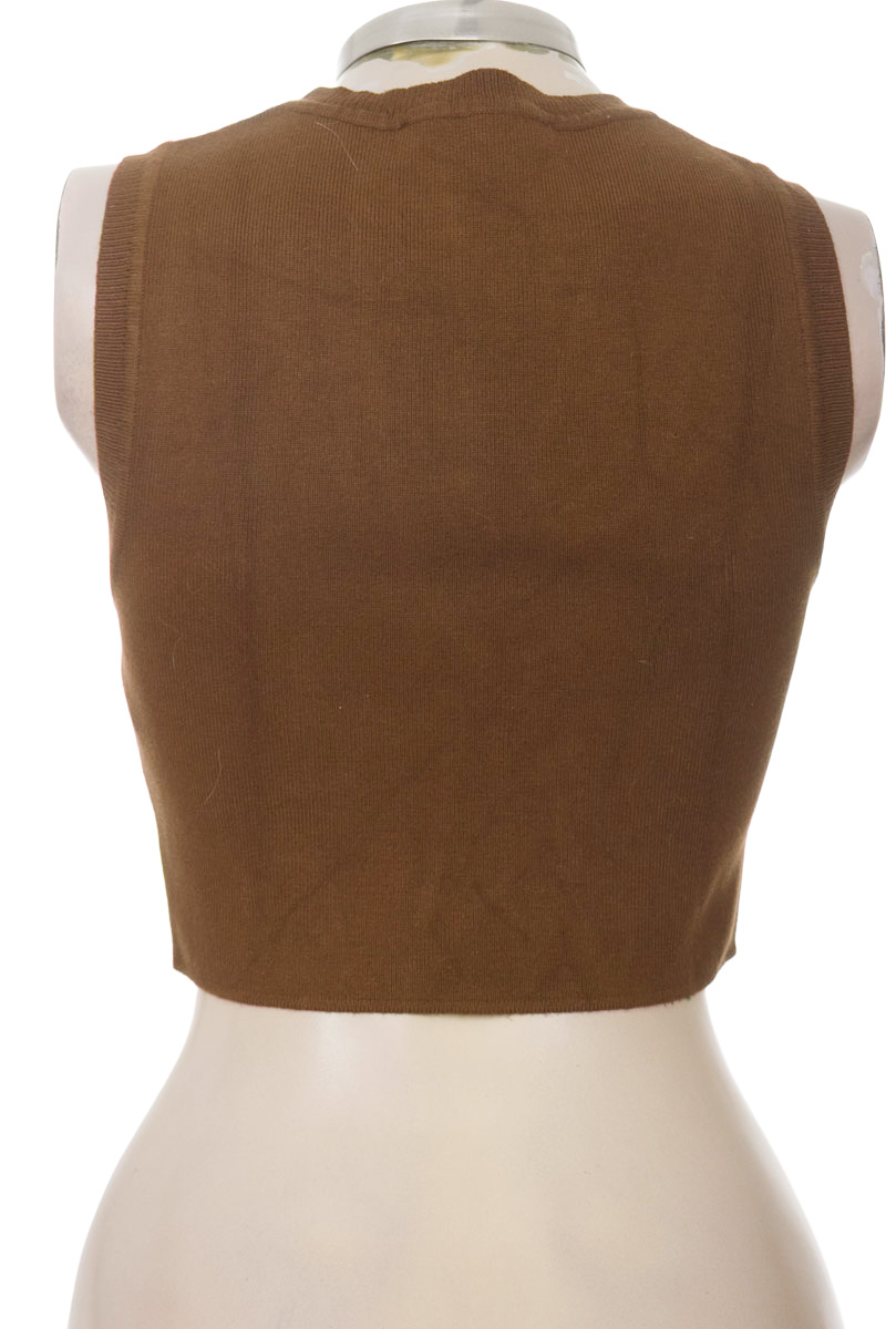 Top / Camiseta color Café - Zara