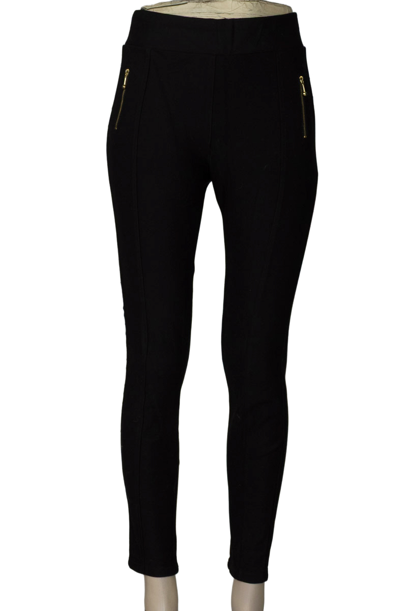 Pantalones color Negro - Closeando
