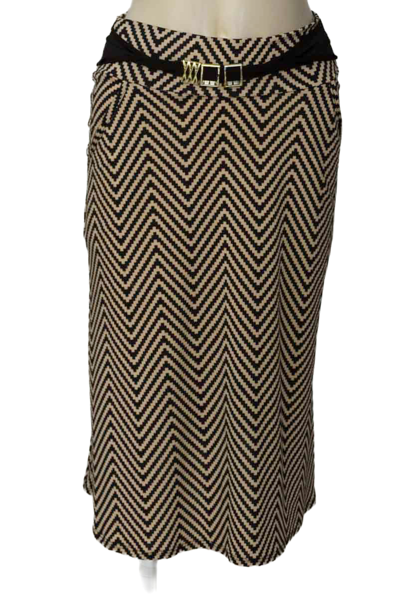 Falda color Negro - Closeando