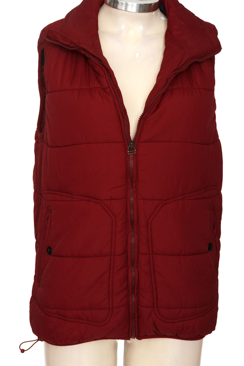 Chaqueta / Abrigo color Rojo - Totto