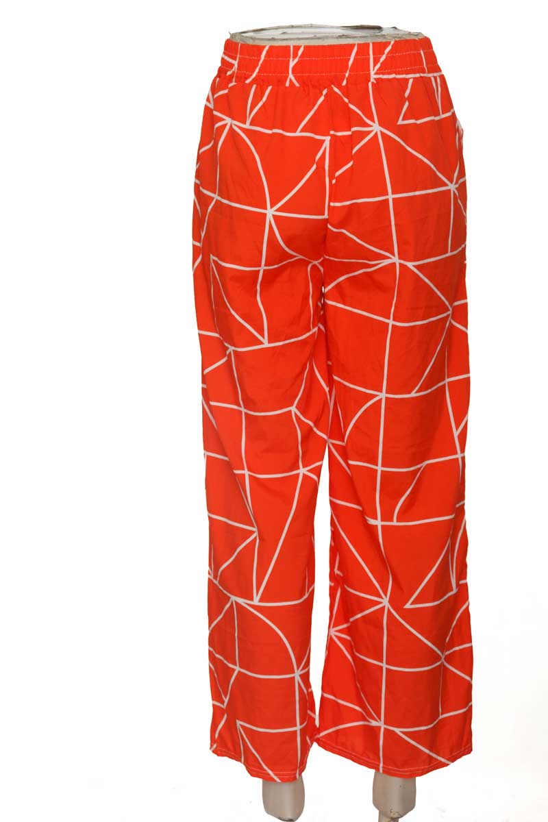 Pantalones color Naranja - Closeando