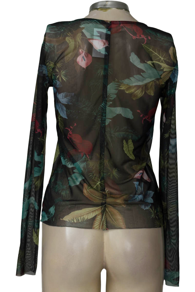 Top / Camiseta color Negro - Stradivarius