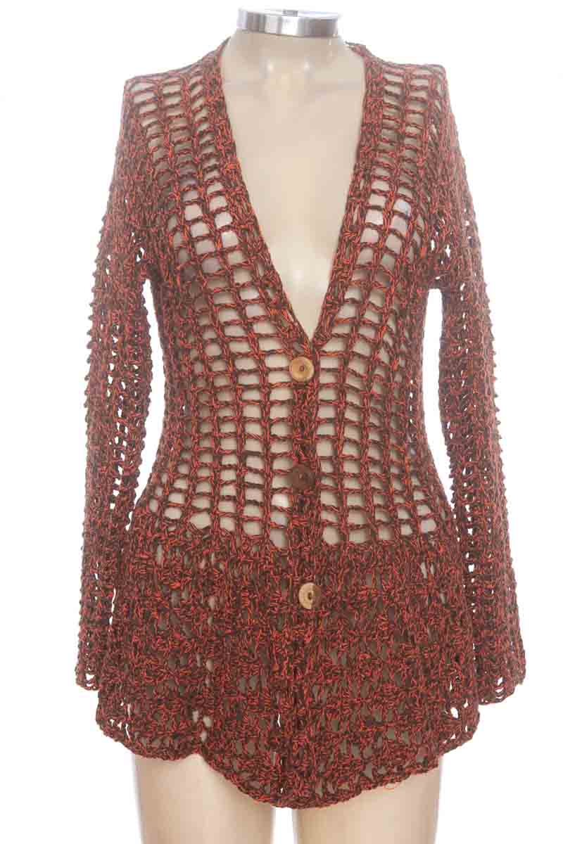 Sweater color Naranja - Closeando