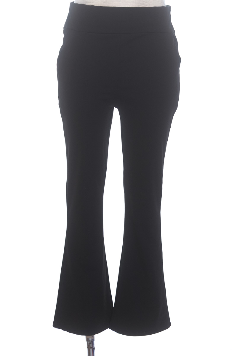 Pantalones color Negro - Closeando