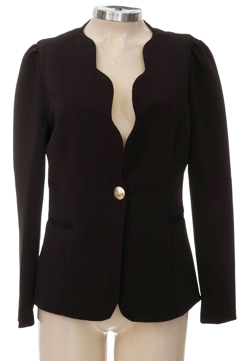 Chaqueta / Abrigo color Negro - Closeando