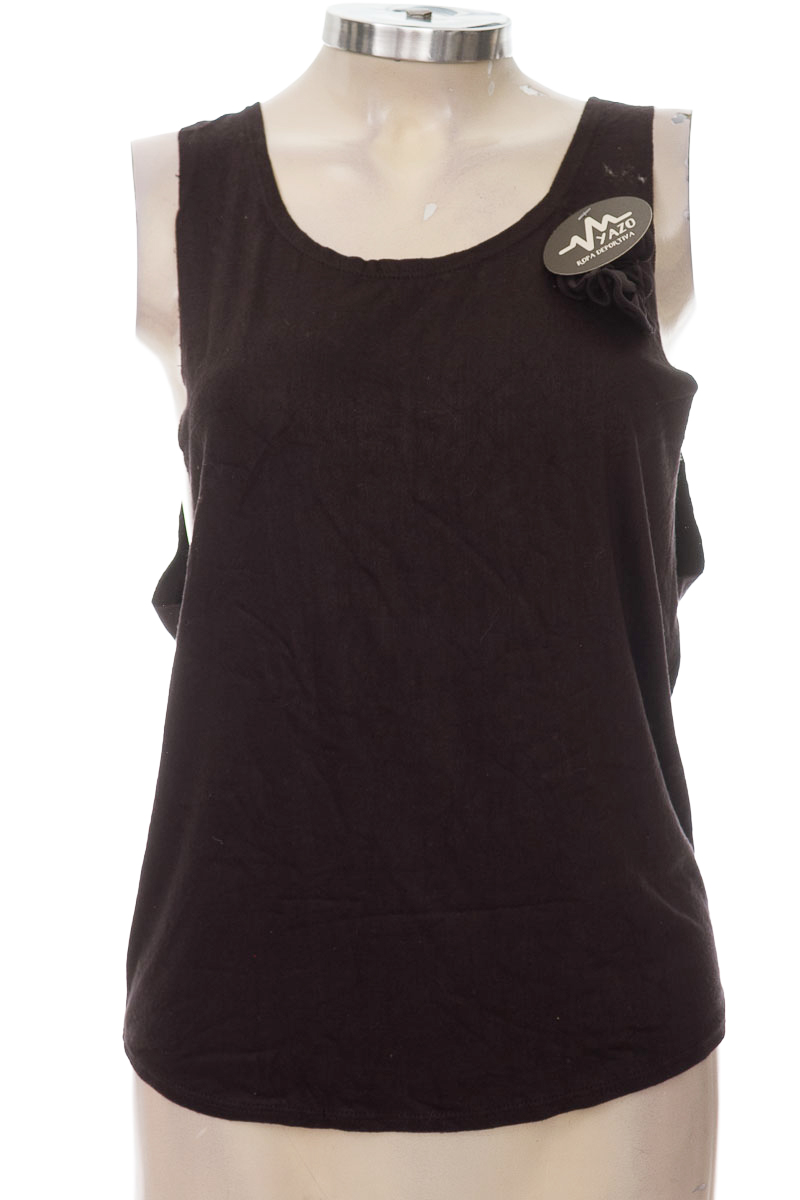 Ropa Deportiva / Salida de Baño color Negro - Yazo