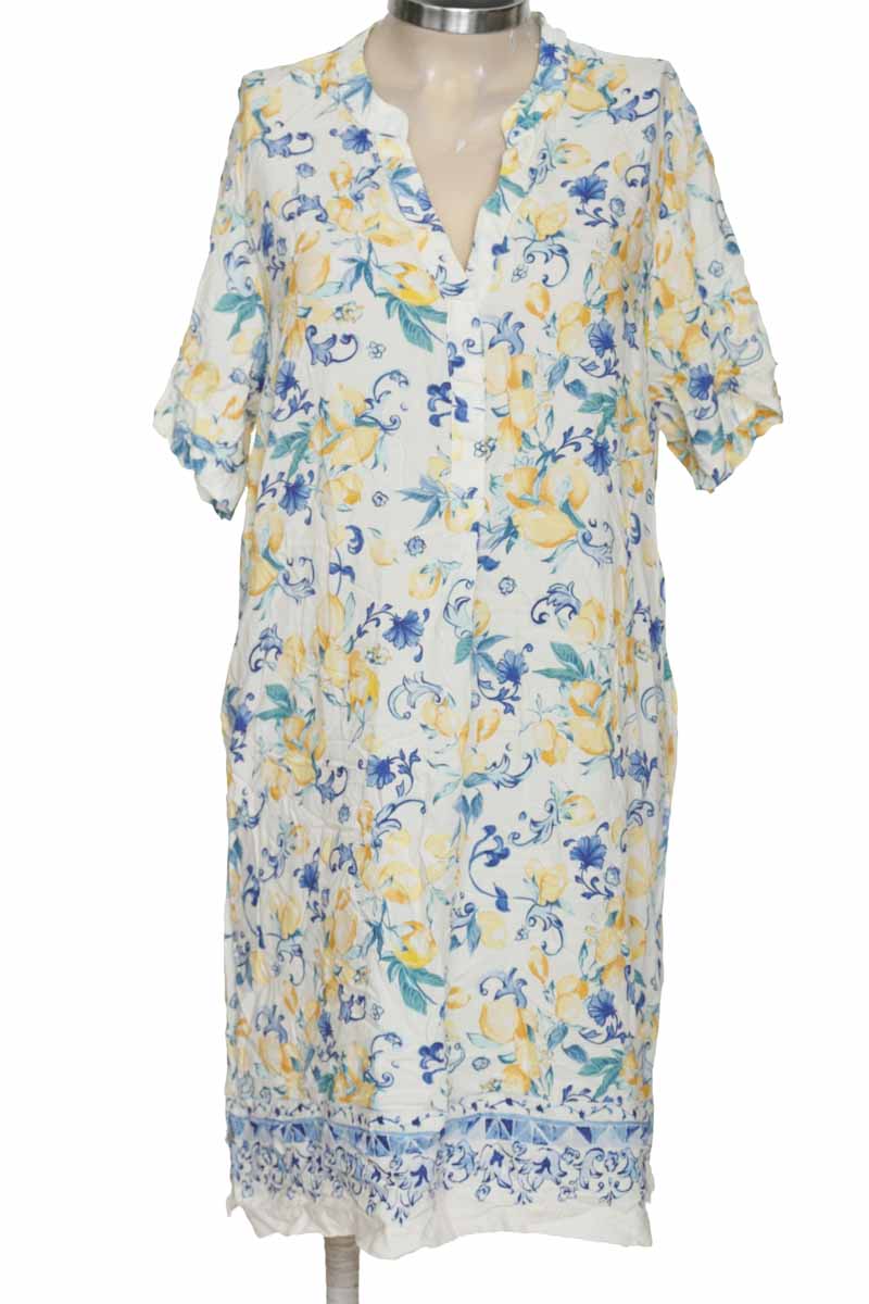 Vestido / Enterizo color Blanco - H&M