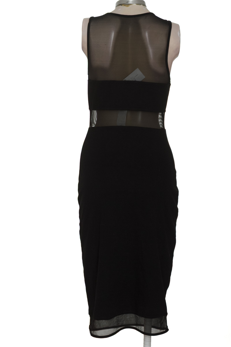 Vestido / Enterizo color Negro - Express