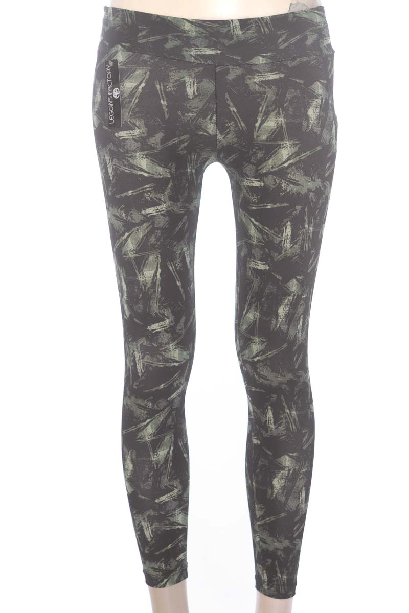 Ropa Deportiva / Salida de Baño color Verde - Leggins Factory