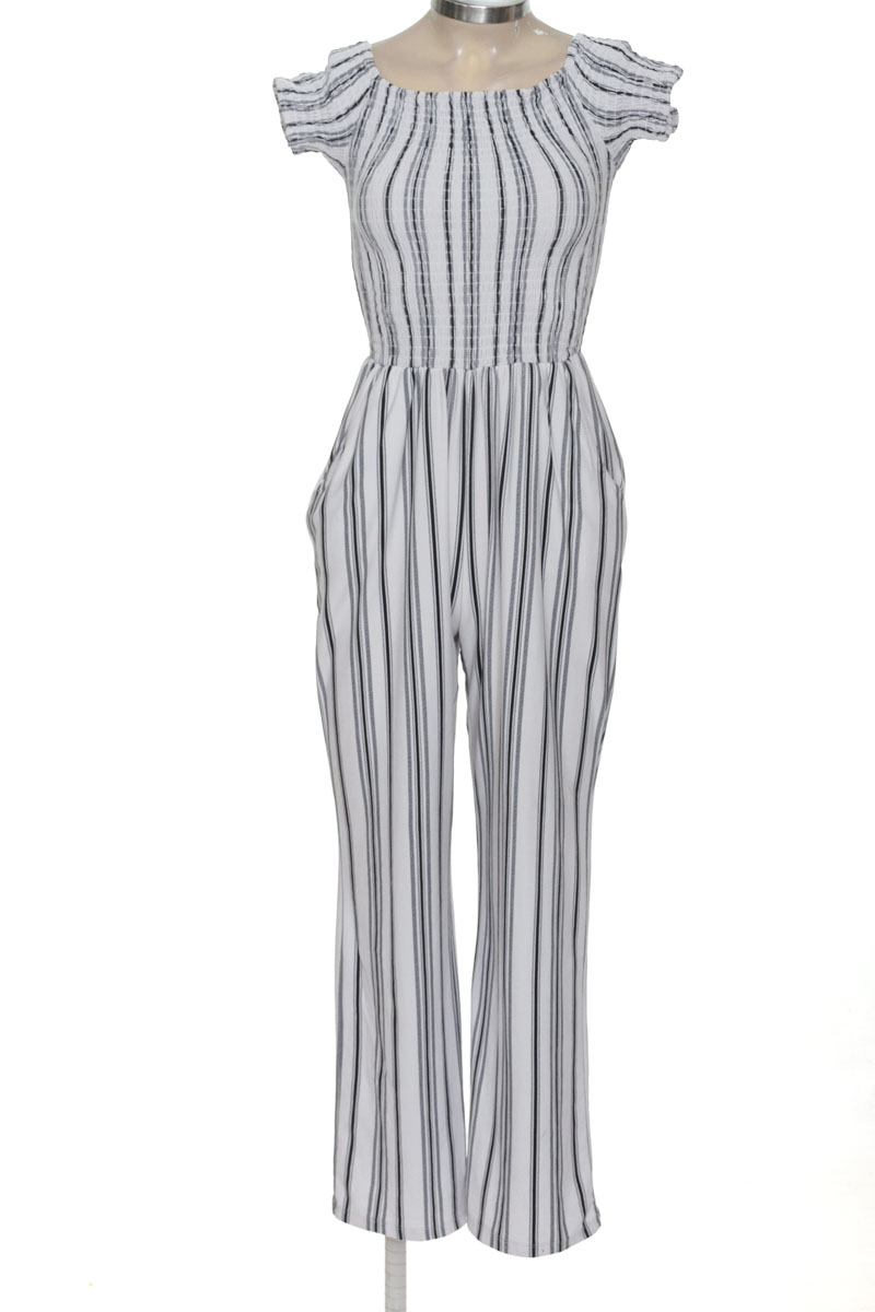 Vestido / Enterizo color Gris - J For Justify