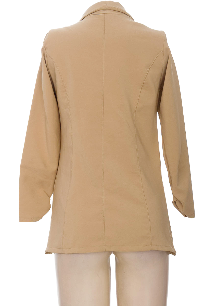 Chaqueta / Abrigo color Beige - Closeando
