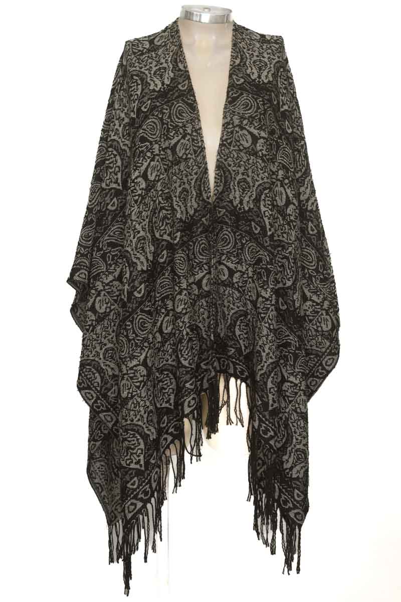 Sweater color Negro - Bellisima