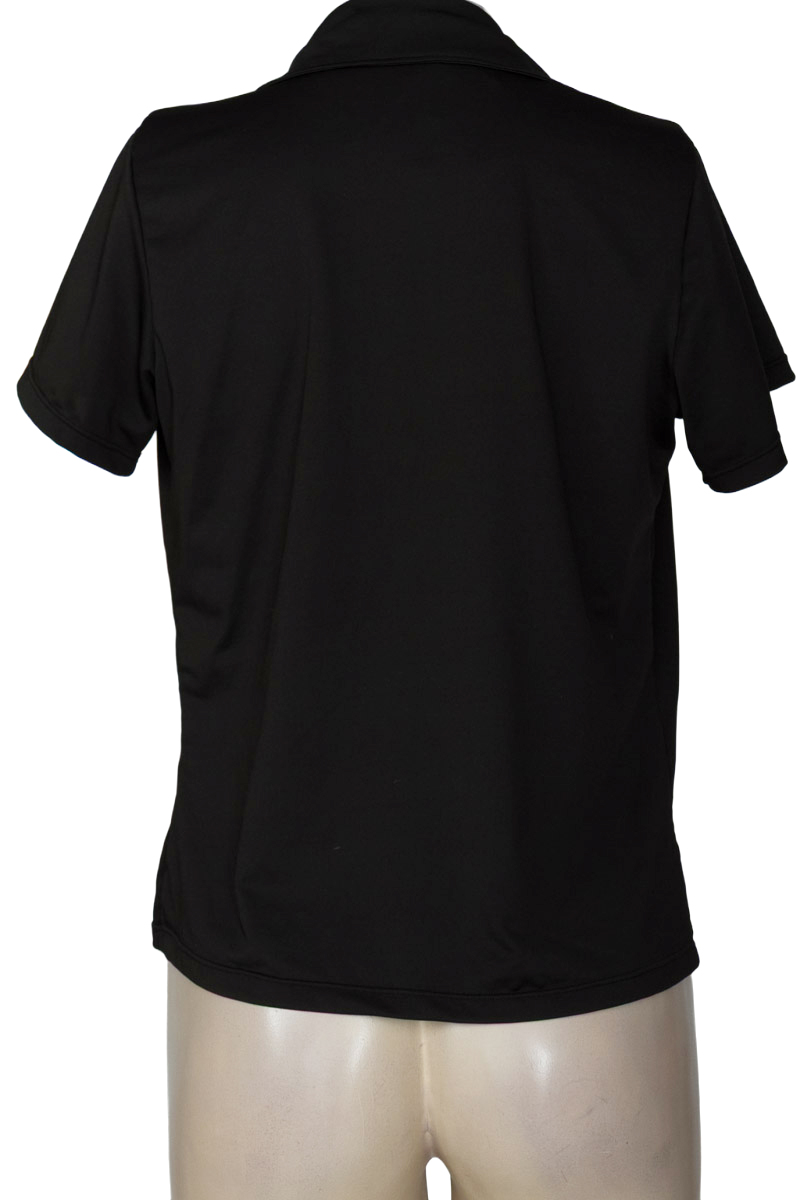 Blusa color Negro - Closeando