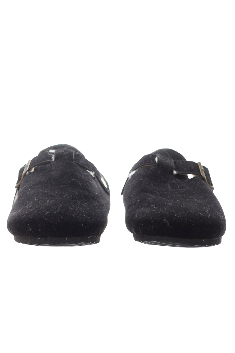 Zapatos color Negro - Closeando