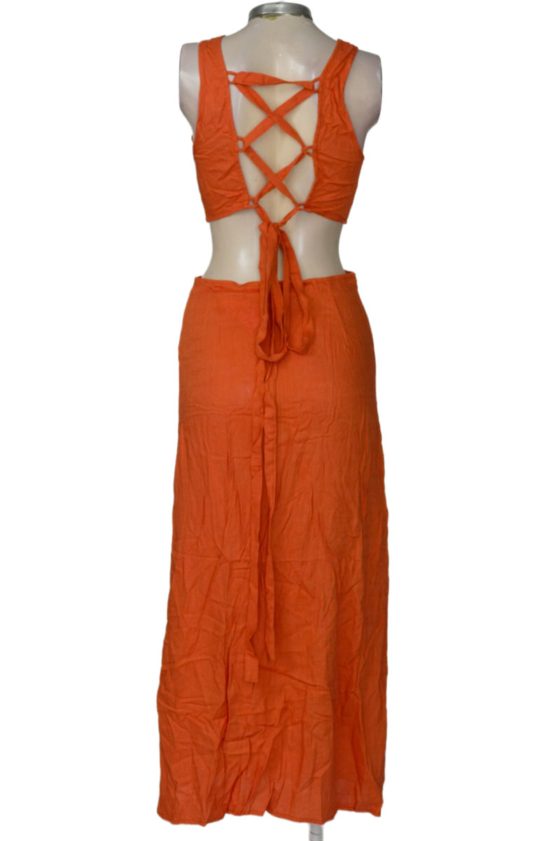 Vestido / Enterizo color Naranja - Closeando
