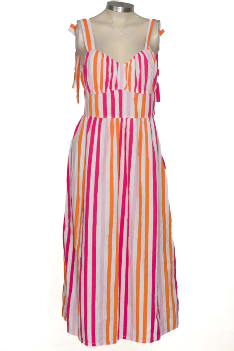 Vestido / Enterizo color Fucsia - H&M