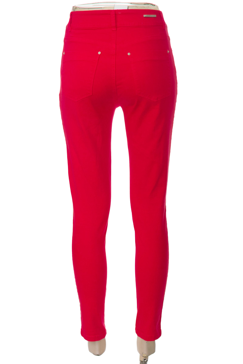 Pantalones color Rojo - Studio F