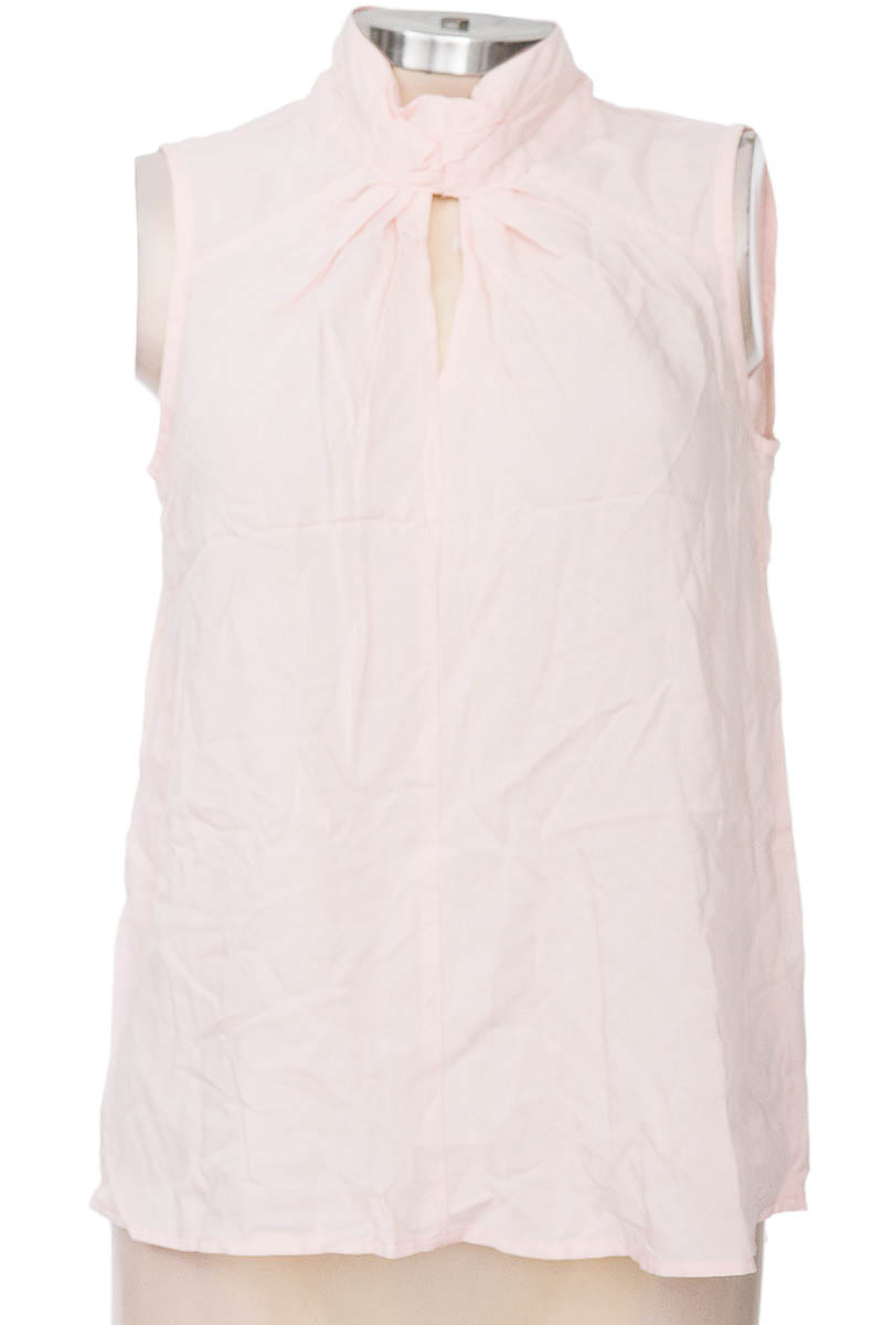 Top / Camiseta color Rosado - University Club