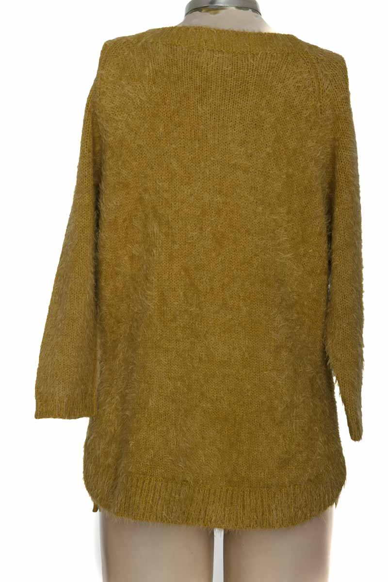 Sweater color Verde - Arden B