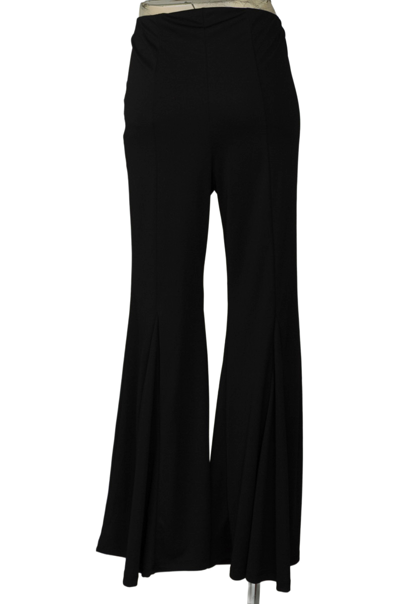 Pantalones color Negro - Divided by H&M