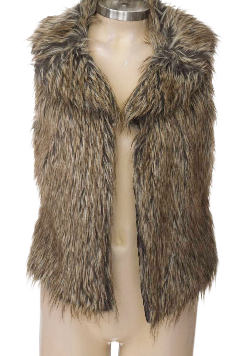 Chaqueta / Abrigo color Beige - Cóat Store