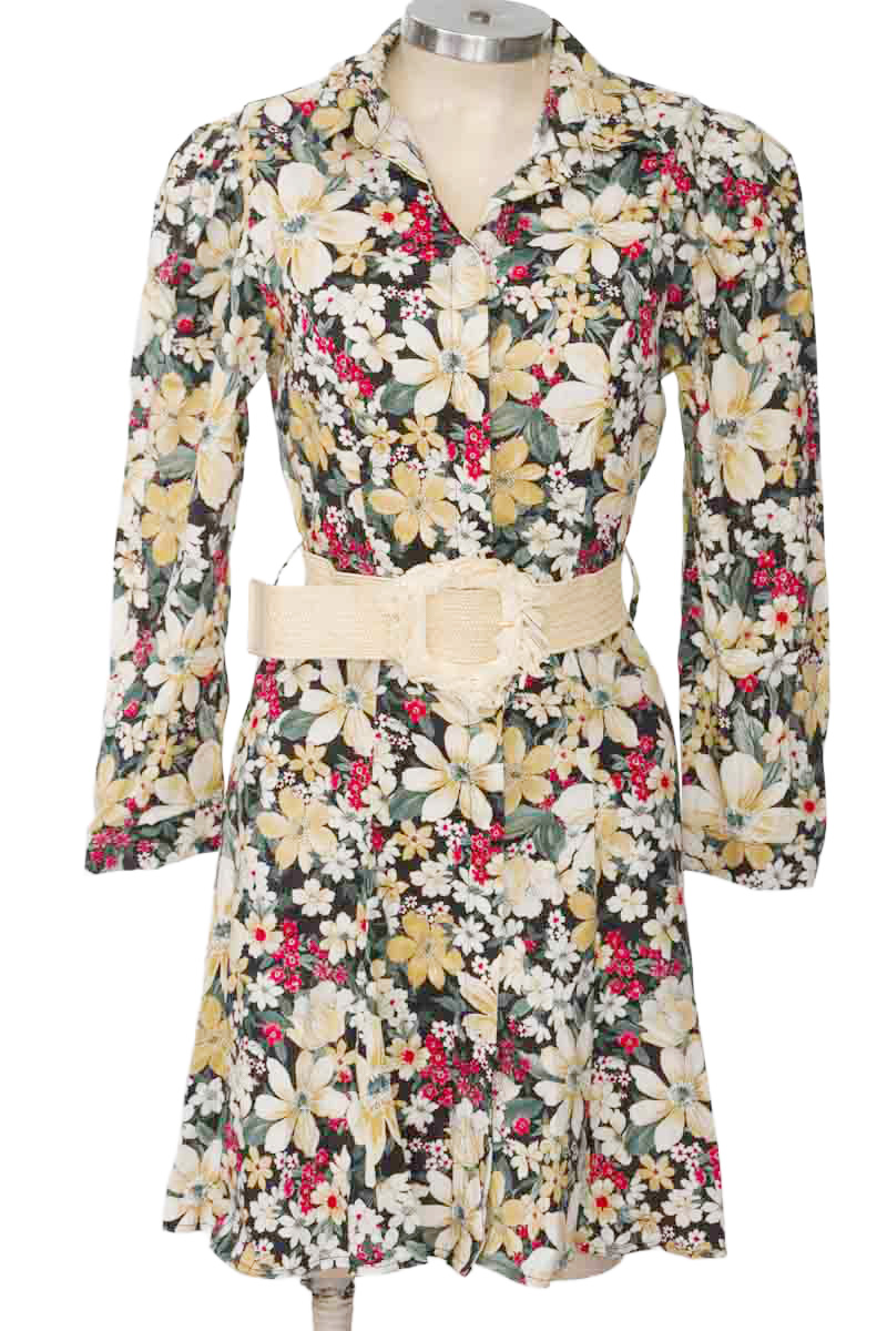 Vestido / Enterizo color Beige - Studio F