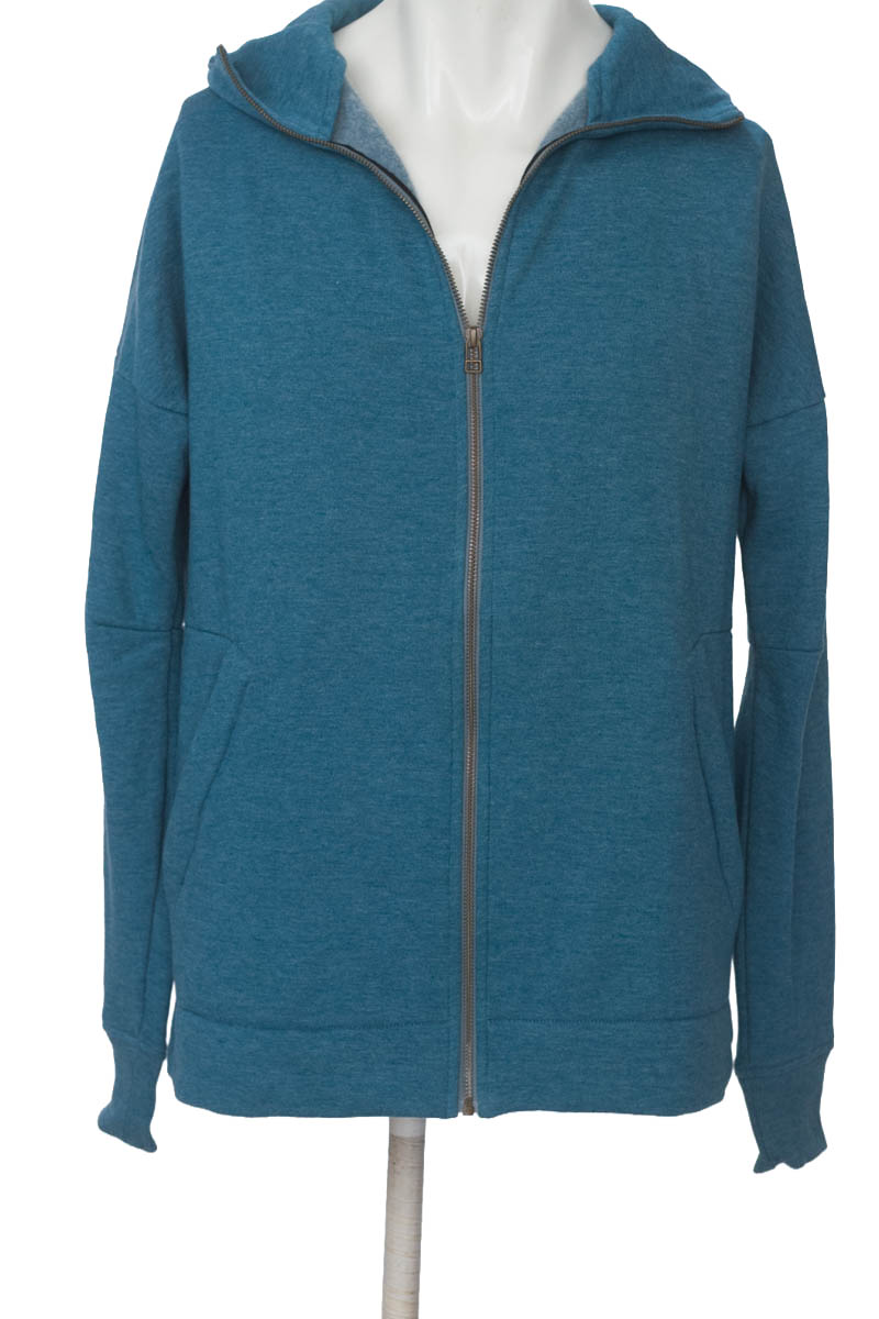 Sweater color Azul - Closeando