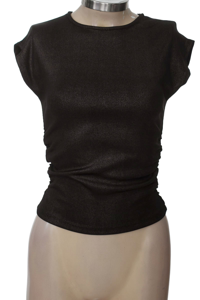 Top / Camiseta color Negro - Pull & Bear