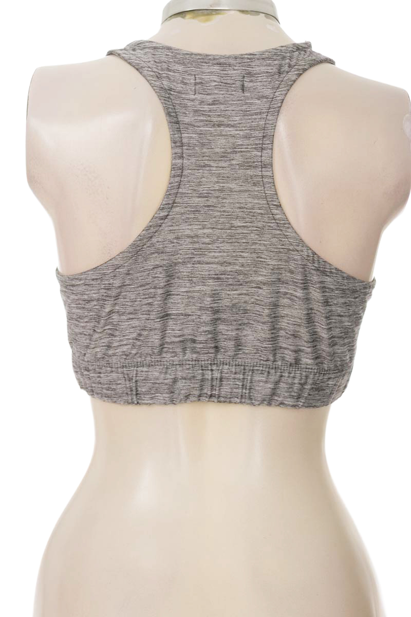 Ropa Deportiva / Salida de Baño color Gris - Mercedes Campuzano