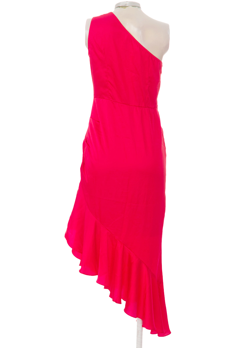 Vestido / Enterizo color Rojo - Closeando