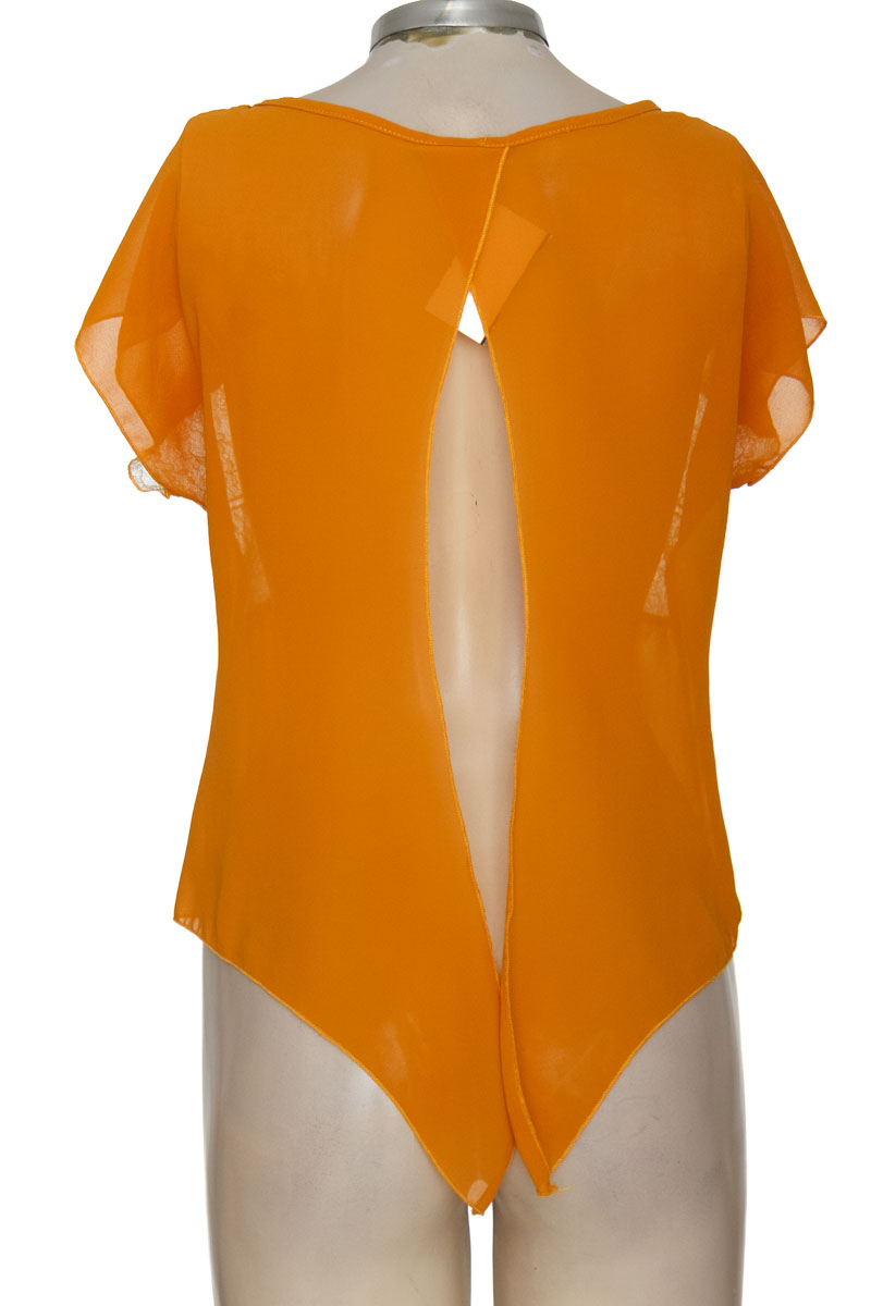 Blusa color Naranja - Line Up