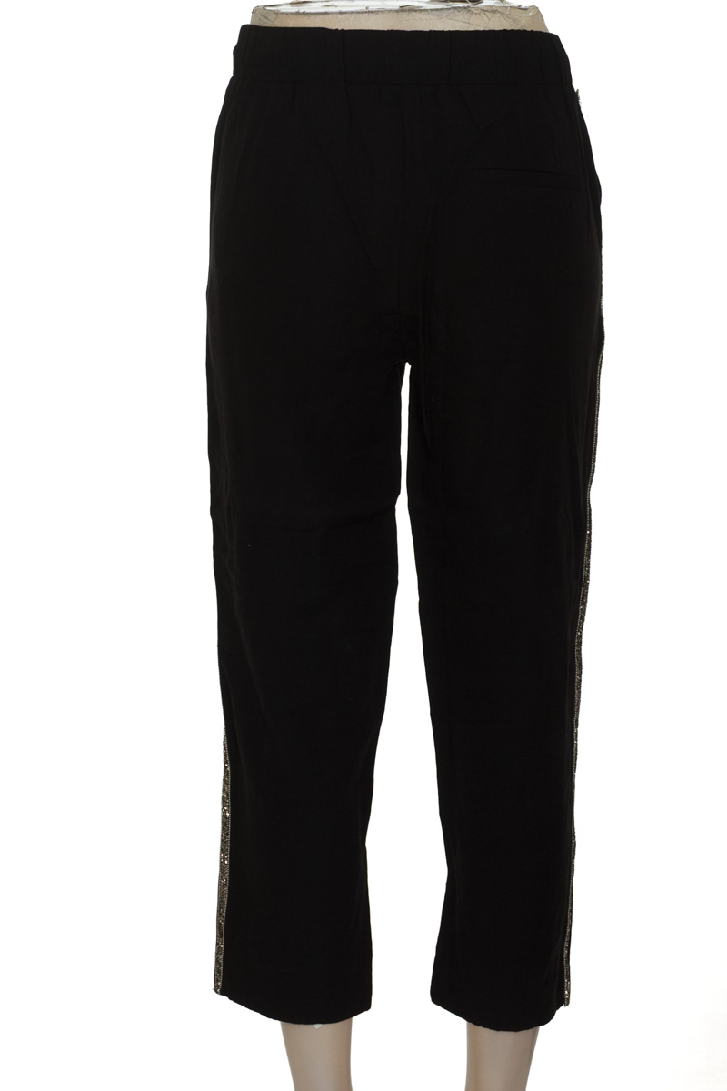 Pantalones color Negro - Closeando