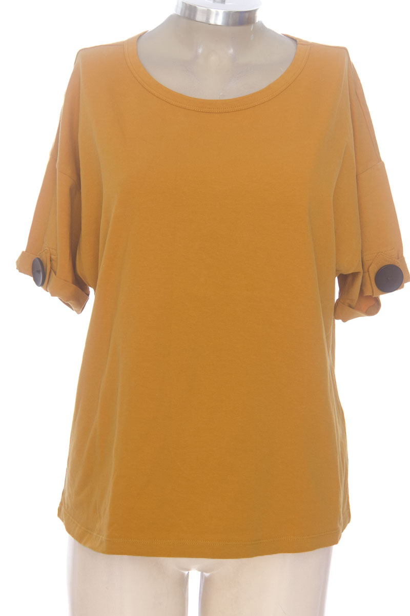 Top / Camiseta color Mostaza - ELA