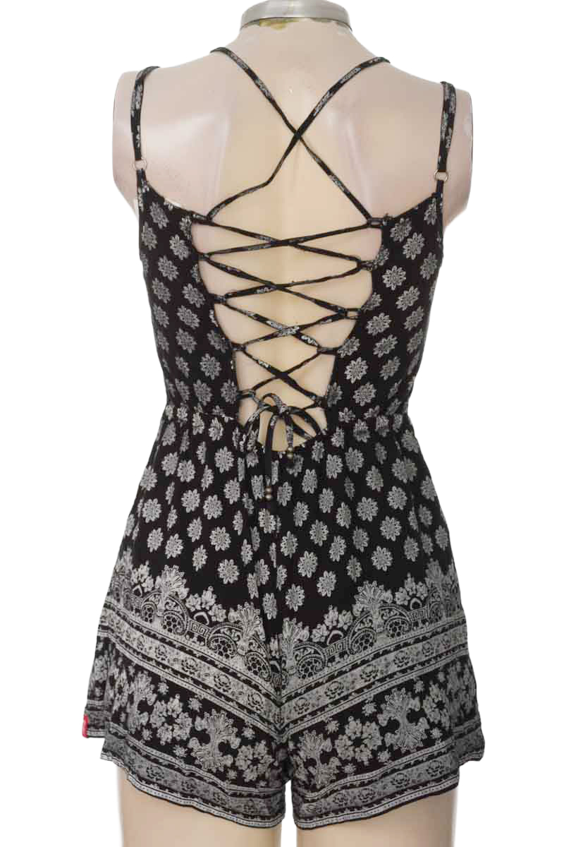 Vestido / Enterizo color Negro - Esprit