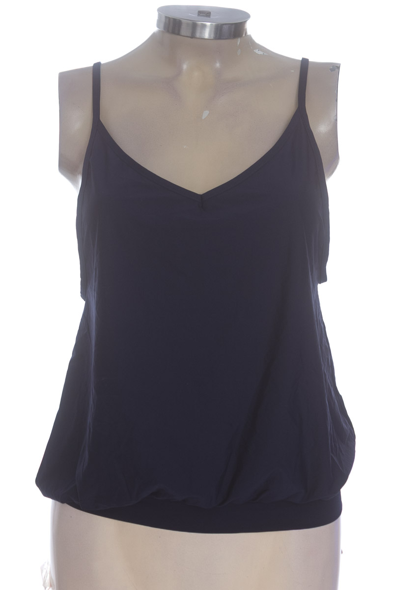 Top / Camiseta color Azul - Closeando