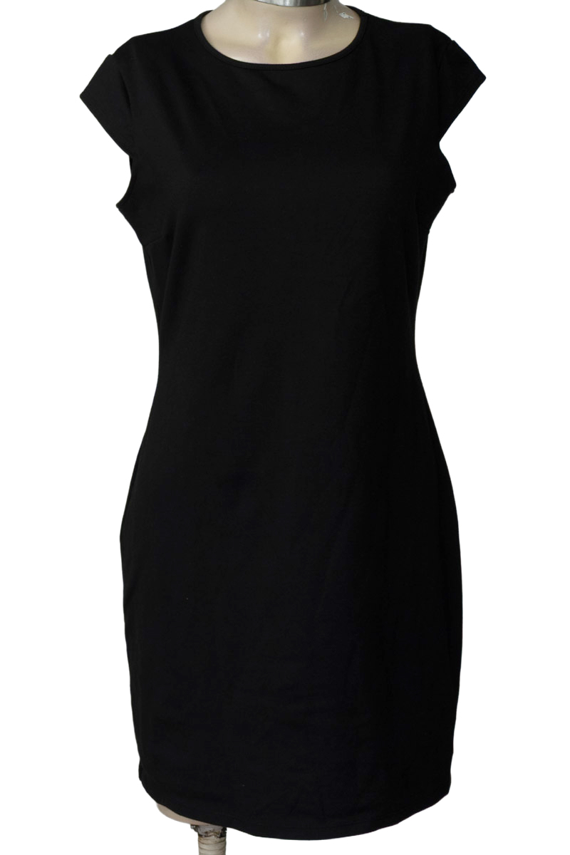 Vestido / Enterizo color Negro - PATPRIMO