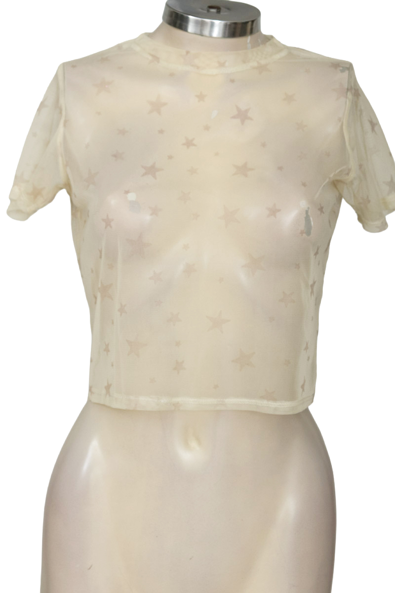 Top / Camiseta color Beige - Closeando