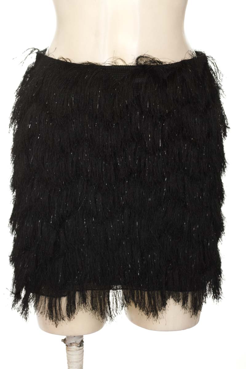Falda color Negro - Stradivarius