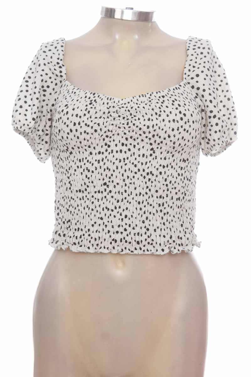 Top / Camiseta color Blanco - Stradivarius