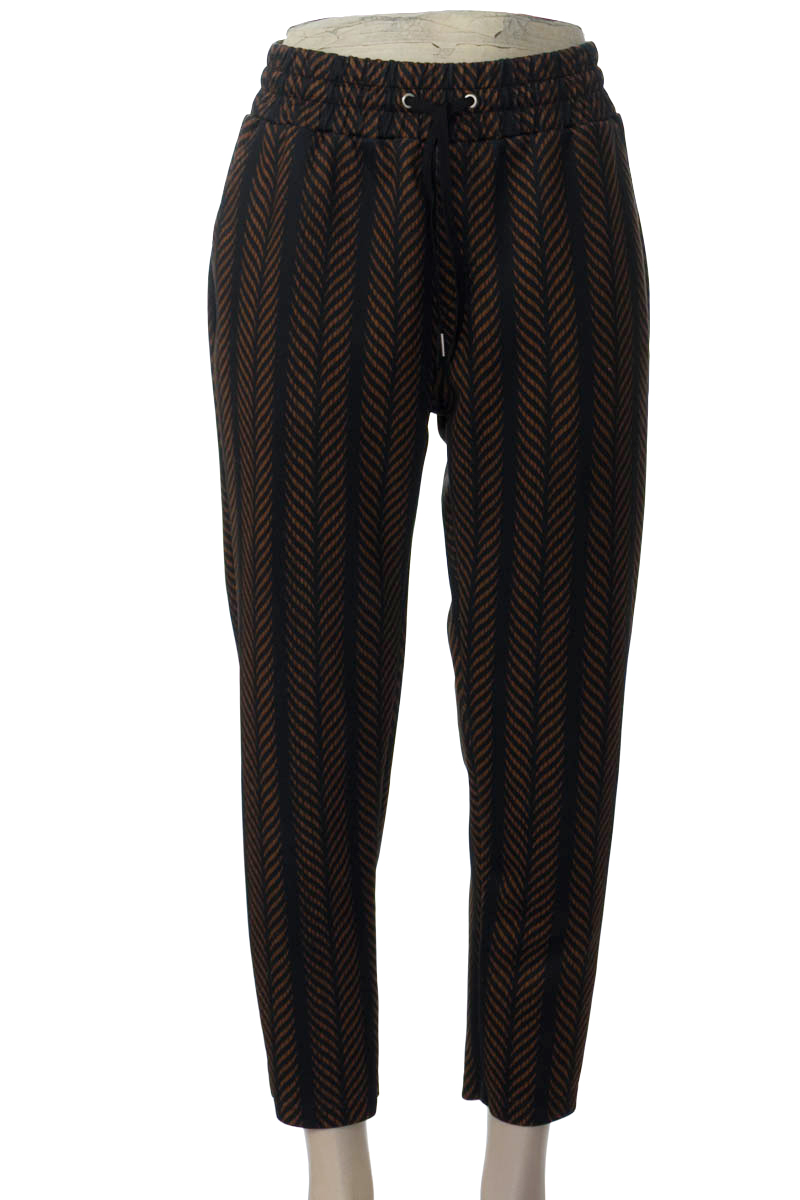 Pantalones color Negro - Closeando