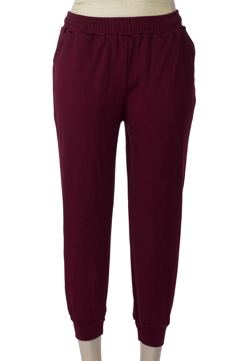 Ropa Deportiva / Salida de Baño color Vinotinto - Runner