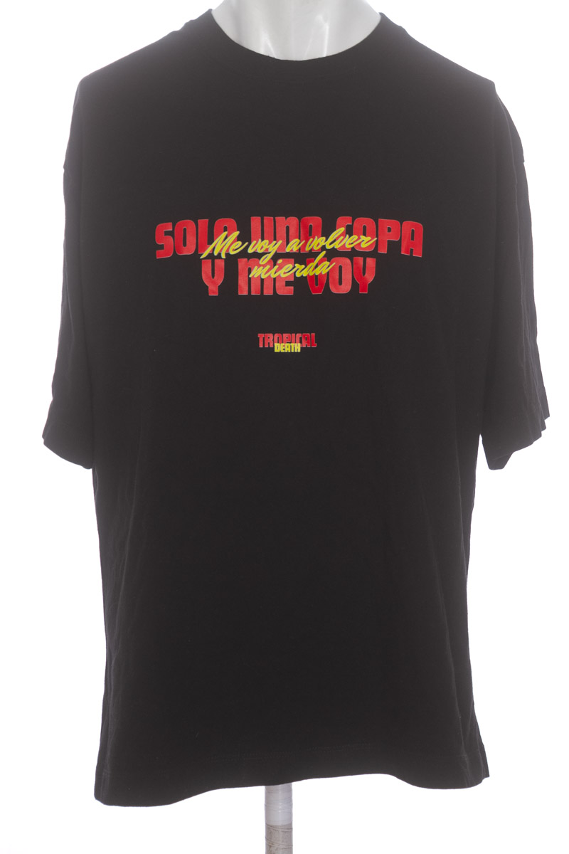 Camiseta color Negro - Closeando