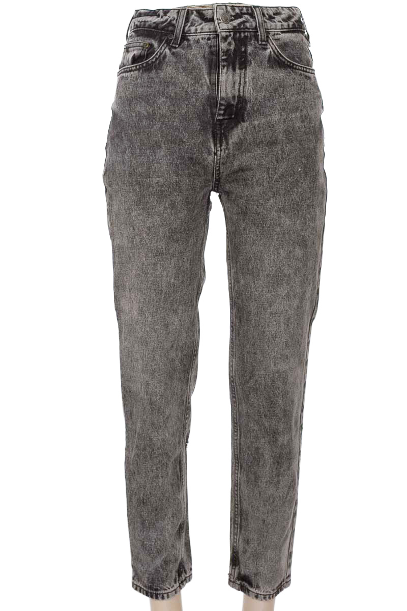 Pantalones color Gris - Koaj